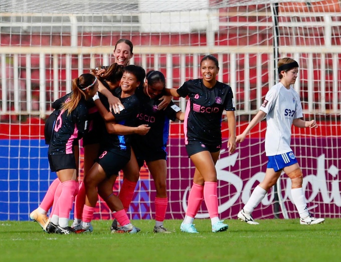 Niềm vui chiến thắng Stallion Laguna. ảnh: Anh Khoa 