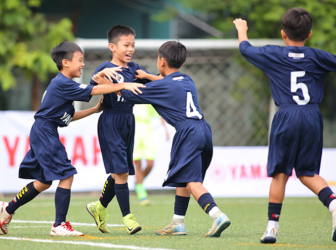 Các trận đấu diễn ra sôi nổi