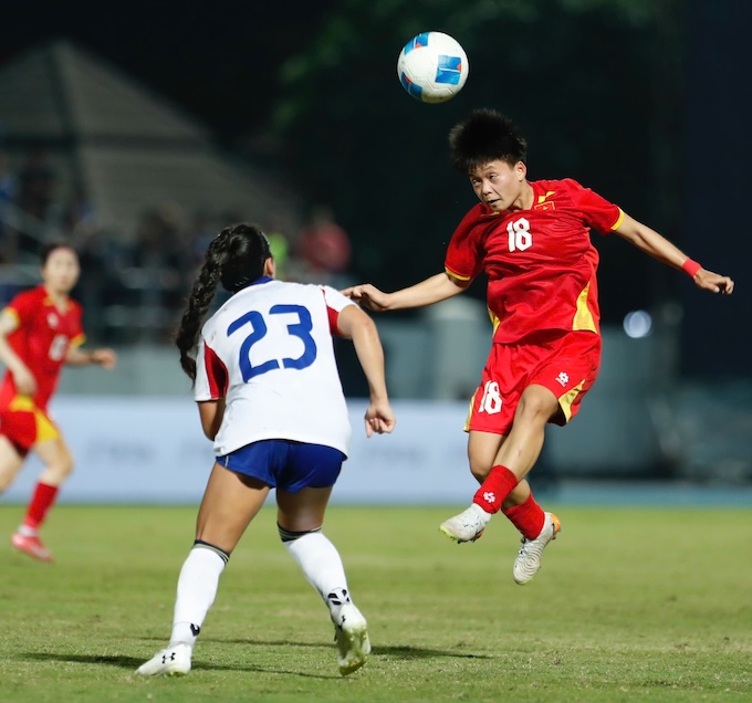 Việc thi đấu với các đội bóng lớn khiến ĐT nữ Việt Nam phát triển về nhiều mặt. Ảnh: Đức Cường