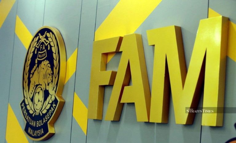 Chuyên gia Malaysia nói thẳng sự thật, FAM chấp nhận án phạt từ FIFA?_691fdf53ab2f8.jpeg