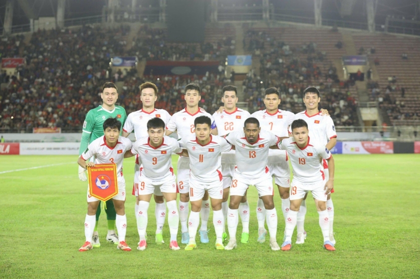 ĐT Việt Nam liên tiếp lọt top châu Á sau gần 10 năm_691efe552a60f.jpeg