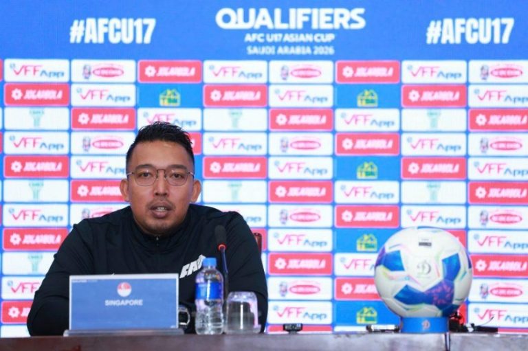 HLV Singapore tuyên bố đá sòng phẳng với U17 Việt Nam_692023f10d2ce.jpeg