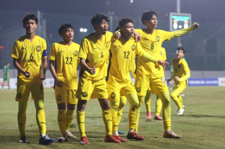 Malaysia lại thắng đậm 5-0, áp sát ngôi đầu bảng của U17 Việt Nam_6927127113968.jpeg
