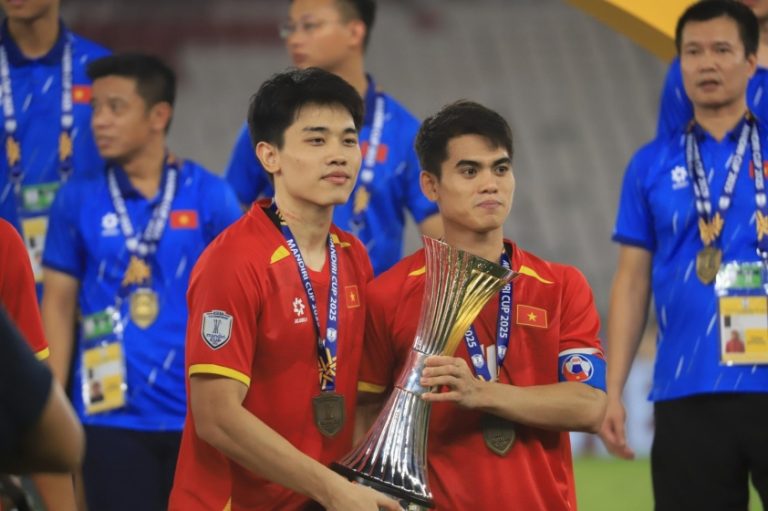 NÓNG: U22 Việt Nam có đội trưởng mới ở SEA Games 33_692ac9feddae1.jpeg