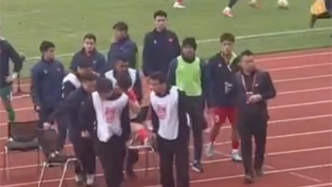 Văn Trường có thể bị chấn thương dây chằng_691d8bdba92bc.jpeg