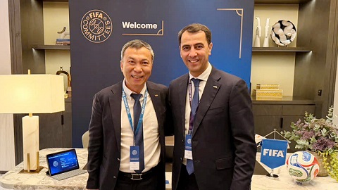 Chủ tịch LĐBĐ Việt Nam Trần Quốc Tuấn gặp lãnh đạo LĐBĐ CHDCND Triều Tiên và Uzbekistan 69474efcaff6f.jpeg