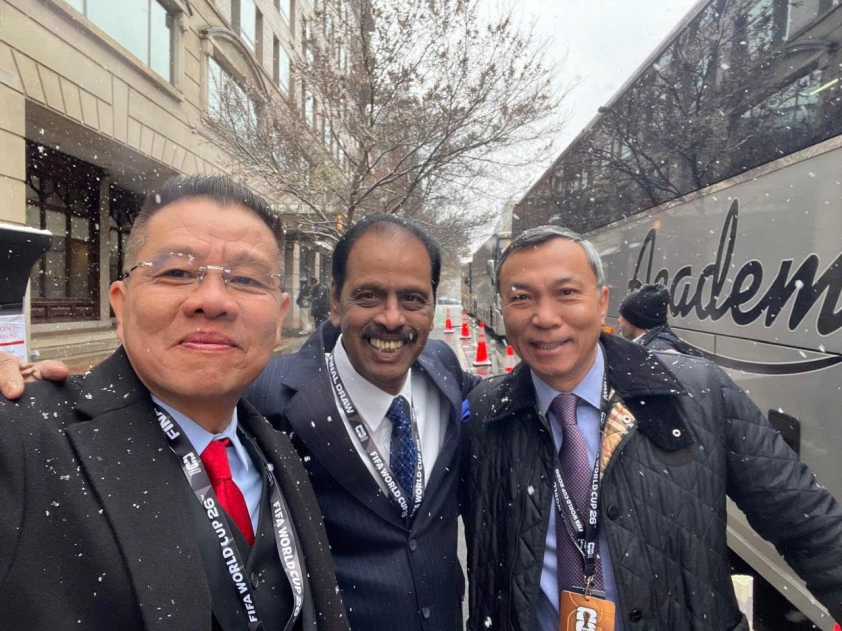 Chủ tịch VFF tham dự Lễ bốc thăm VCK World Cup 2026 693343626a955.jpeg