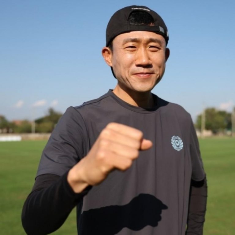 Cựu trợ lý HLV Việt Nam chuẩn bị dẫn dắt đội bóng Hàn Quốc 694e76cd4dd47.jpeg