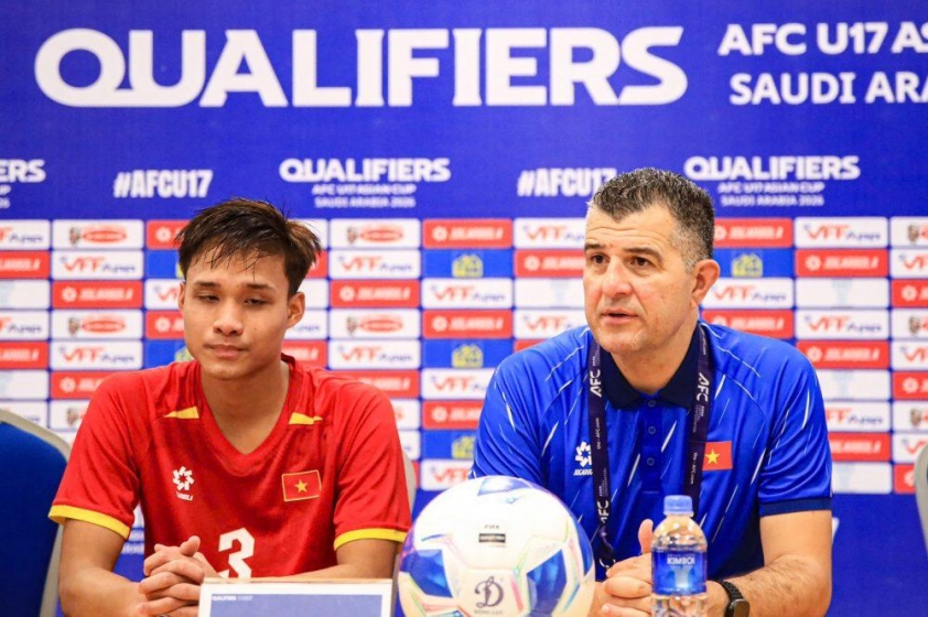 HLV Brazil tiết lộ tương lai ngay sau khi Việt Nam loại Malaysia_692d70c427eaa.jpeg