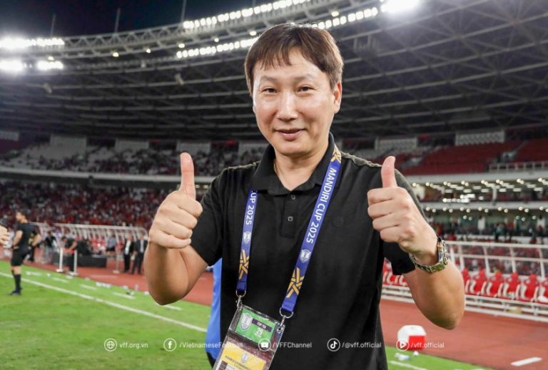 HLV Kim Sang Sik khiến cả Đông Nam Á ngả mũ vì thống kê khó tin 6940e2f80caaf.jpeg