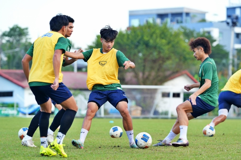 KHÓ TIN: U22 Thái Lan chỉ còn 14 cầu thủ đá SEA Games 693699a35d542.jpeg