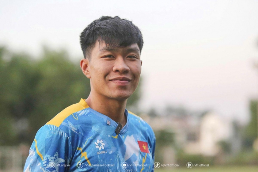 Lý Đức chỉ thẳng chủ nhân QBV Việt Nam 2025 694bc359d7617.jpeg