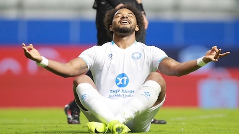 Nam Định sắp thành cựu vương! 695348883aea7.jpeg