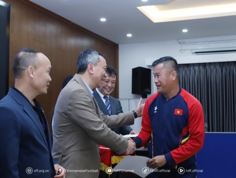 Quyền HLV trưởng U22 Việt Nam nhận tin cực vui từ AFC 694e30e3b6782.jpeg