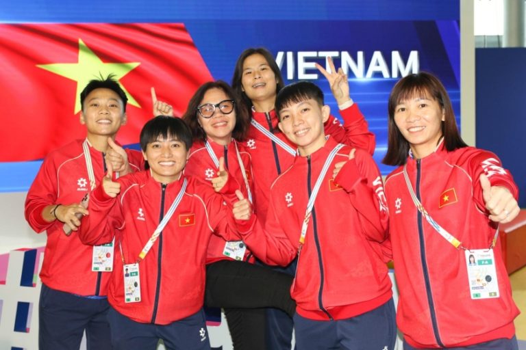 Thêm 14 cầu thủ Việt Nam đến Thái Lan dự SEA Games 693932248b45f.jpeg