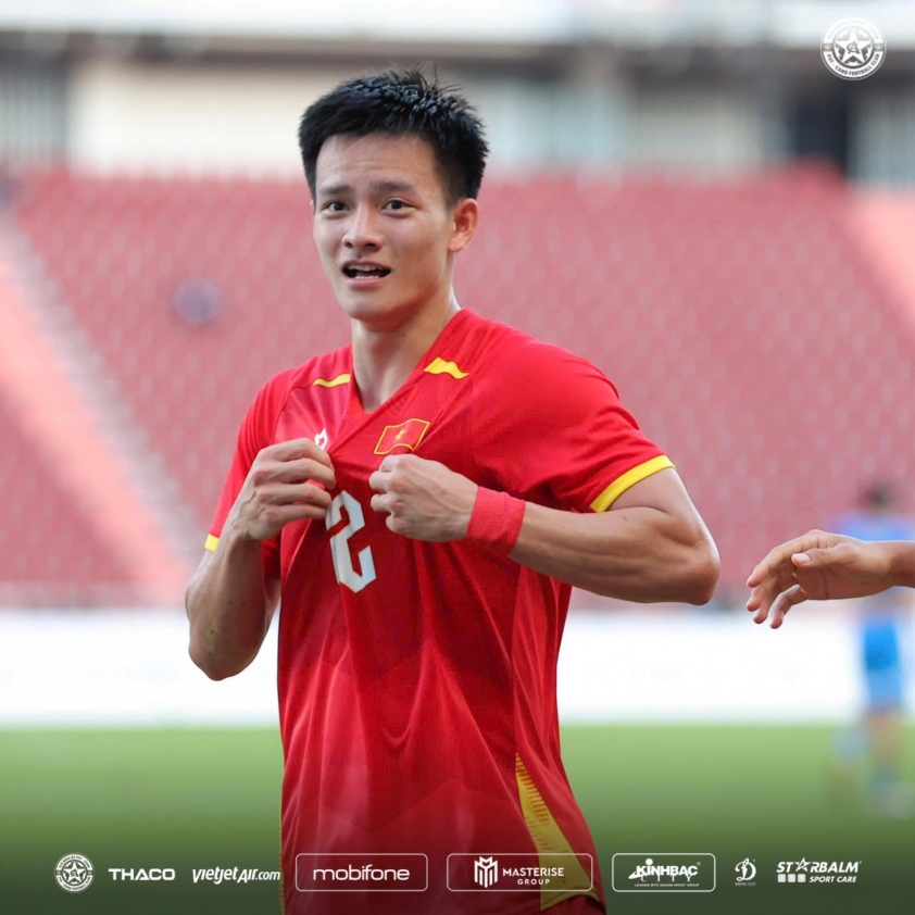 Tiền đạo U22 Việt Nam nói lời thật lòng sau siêu phẩm đá phạt 694056425c115.jpeg