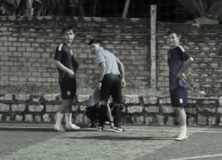 Trọng tài đột ngột qua đời trên sân phủi 694e77321b001.jpeg