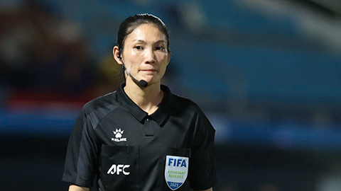 Trọng tài Lào ‘cướp’ bàn thắng của ĐT Việt Nam nguy cơ bị treo còi 694a9eb3d9dd8.jpeg