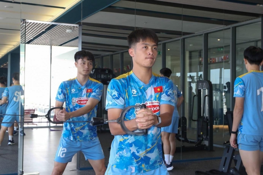 U22 Việt Nam miệt mài tập gym, chờ ngày đấu Malaysia 69352bd2b05e4.jpeg