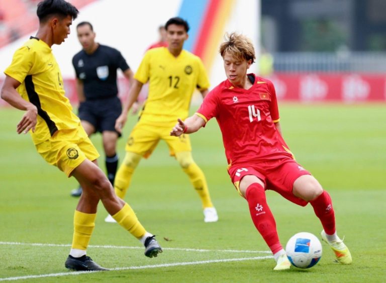 Việt kiều Viktor Lê chia sẻ cảm xúc về lần đầu thi đấu ở SEA Games 33 693b3a7295c55.jpeg