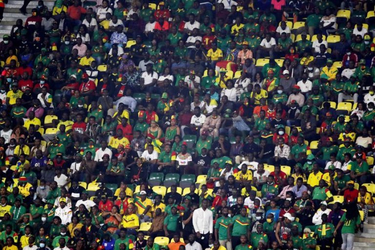 6 CĐV tử vong sau khi giẫm đạp nhau ở CAN 2021 6960b1787a817.jpeg