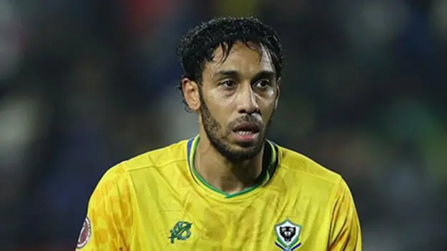 Chính phủ Gabon giải tán ĐTQG, cấm Aubameyang 6960ab99b2df7.png