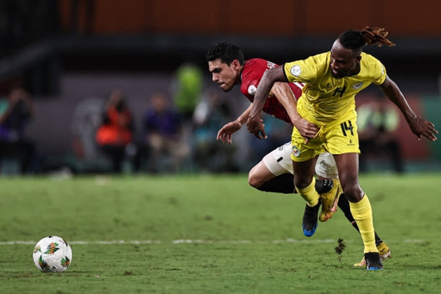 Ghi bàn phút cuối, Mohamed Salah giúp Ai Cập thoát thua 6960afb5af1ea.jpeg