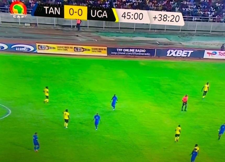 Hiệp đấu bù giờ 40 phút ở vòng loại CAN 6960b060e4bad.jpeg