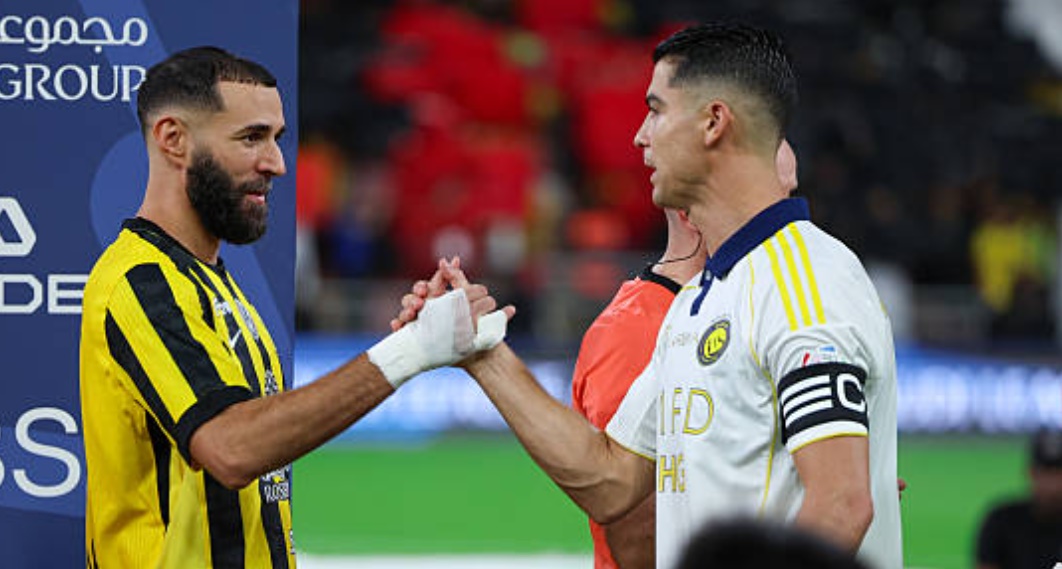Khoảnh khắc giữa Ronaldo và Benzema trong chiến thắng của Al Nassr 6960a90f99c75.jpeg