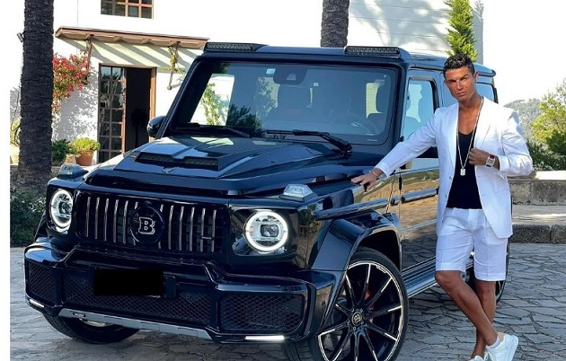 Ronaldo thừa nhận không nhớ số siêu xe trị giá 22 triệu bảng 695ca59ba28fe.jpeg