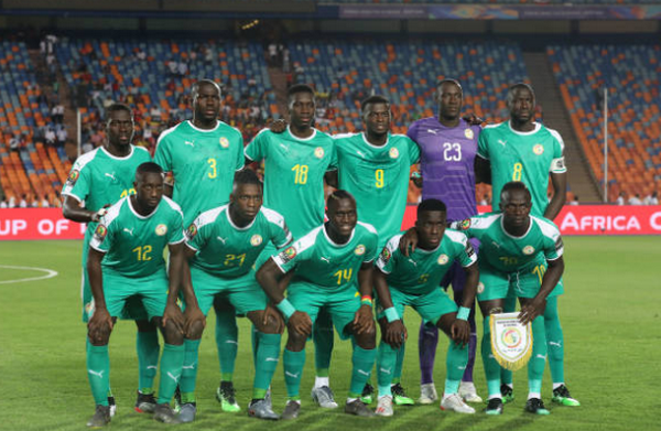 Sút hỏng penalty, ngôi sao Liverpool vẫn đưa đội nhà vào tứ kết 6960b2debfae2.png