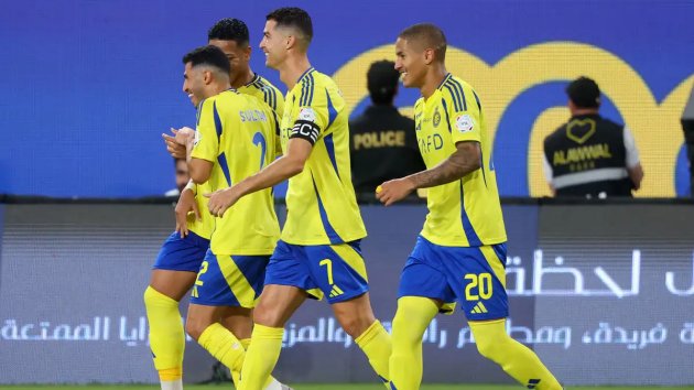 Tiếp tục nổ súng, Ronaldo chạm kỷ lục khó tin ở tuổi 39 6960ada36db80.jpeg