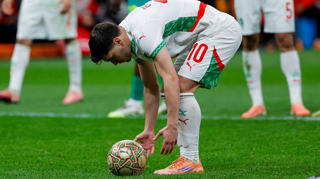 HLV Morocco hé lộ lý do Diaz đá hỏng penalty 6982f52312d4e.png